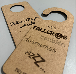 Colgador puerta personalizado